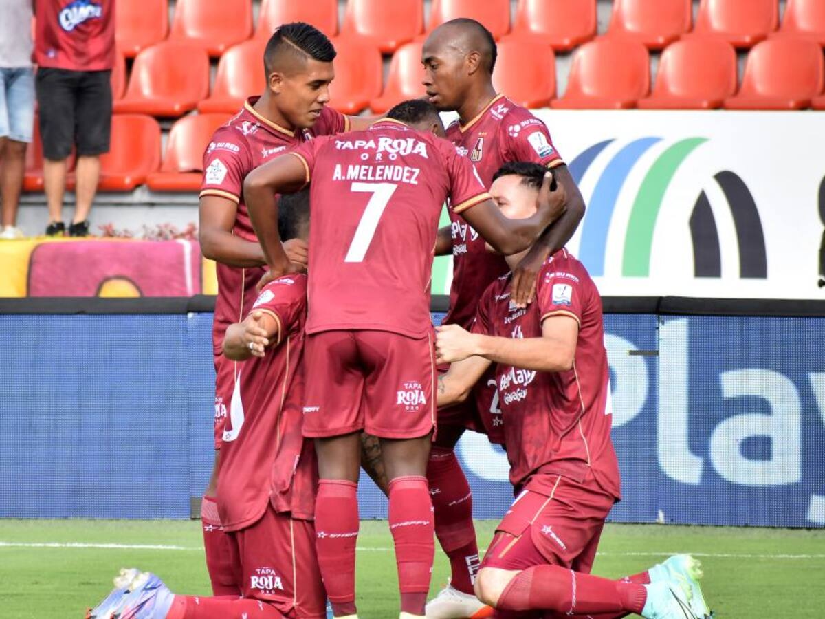 Tolima sigue en racha, venció a Bucaramanga y es líder parcial de la Liga