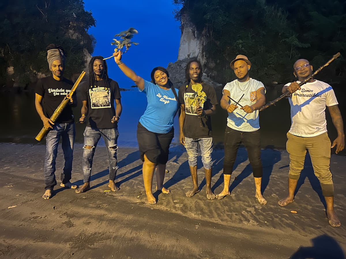 La agrupación tumaqueña “Plu con pla” revela la inspiración de sus canciones