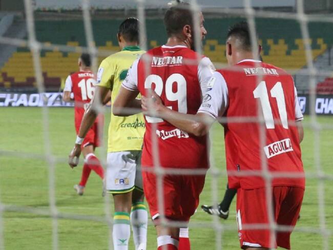 Santa Fe ganó en Bucaramanga y cerró primera fase de la Liga con 40 puntos