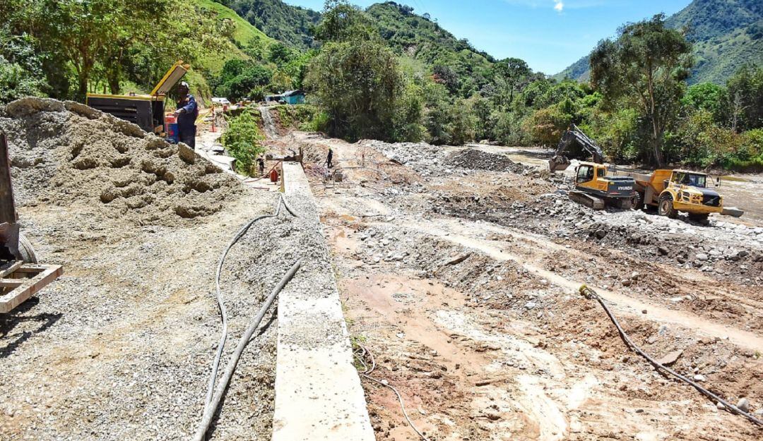 Mejoramiento de la vía Ataco-Planadas, sur del Tolima