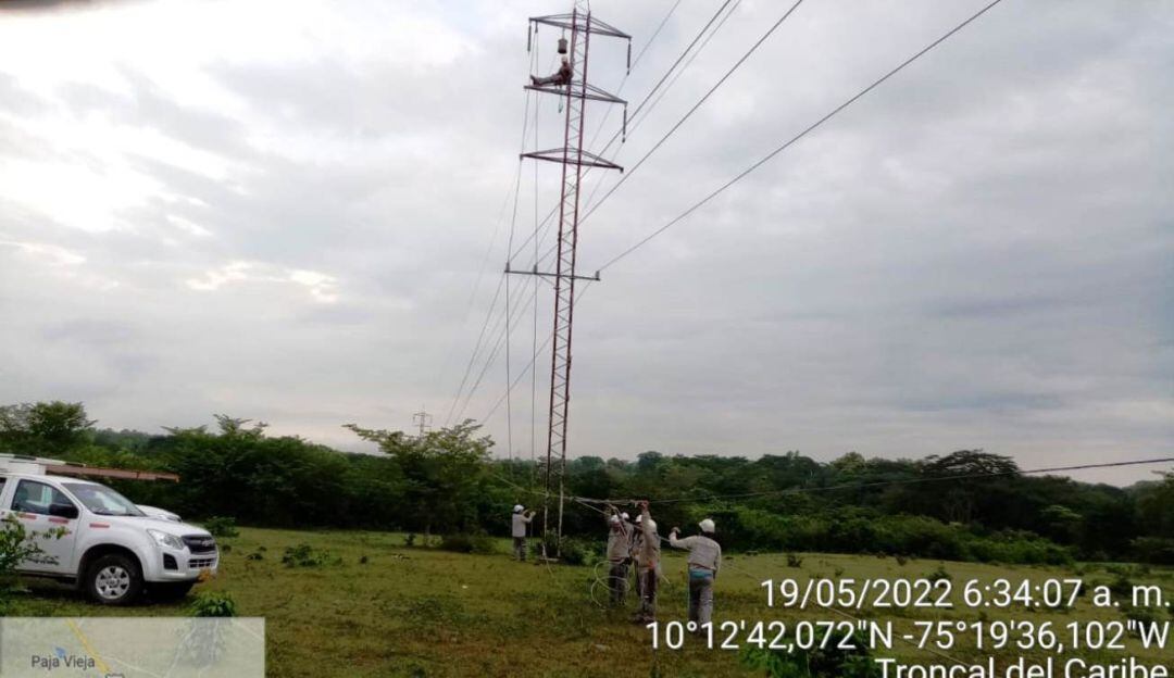 Repuso material hurtado y una vez más la compañía pidió que denuncien a quienes atenten contra la infraestructura eléctrica