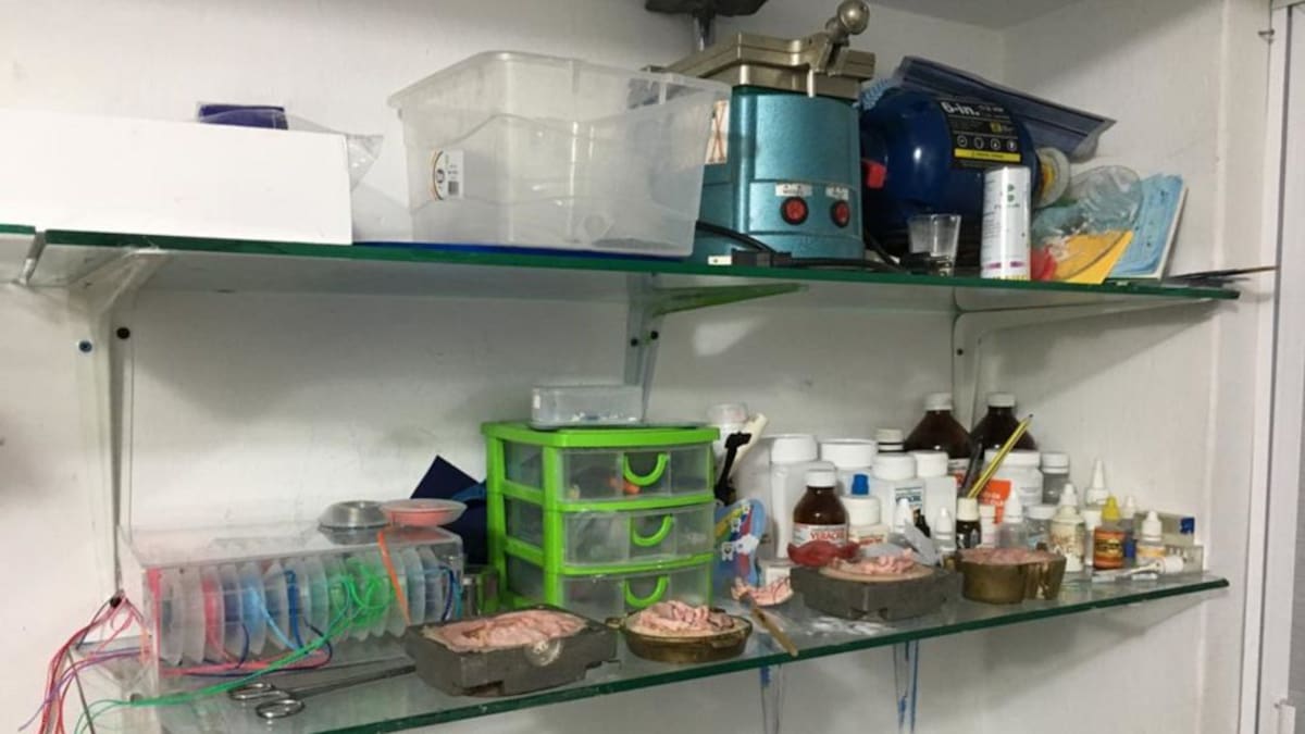 En Santa Marta un local odontológico también funcionaba como barbería