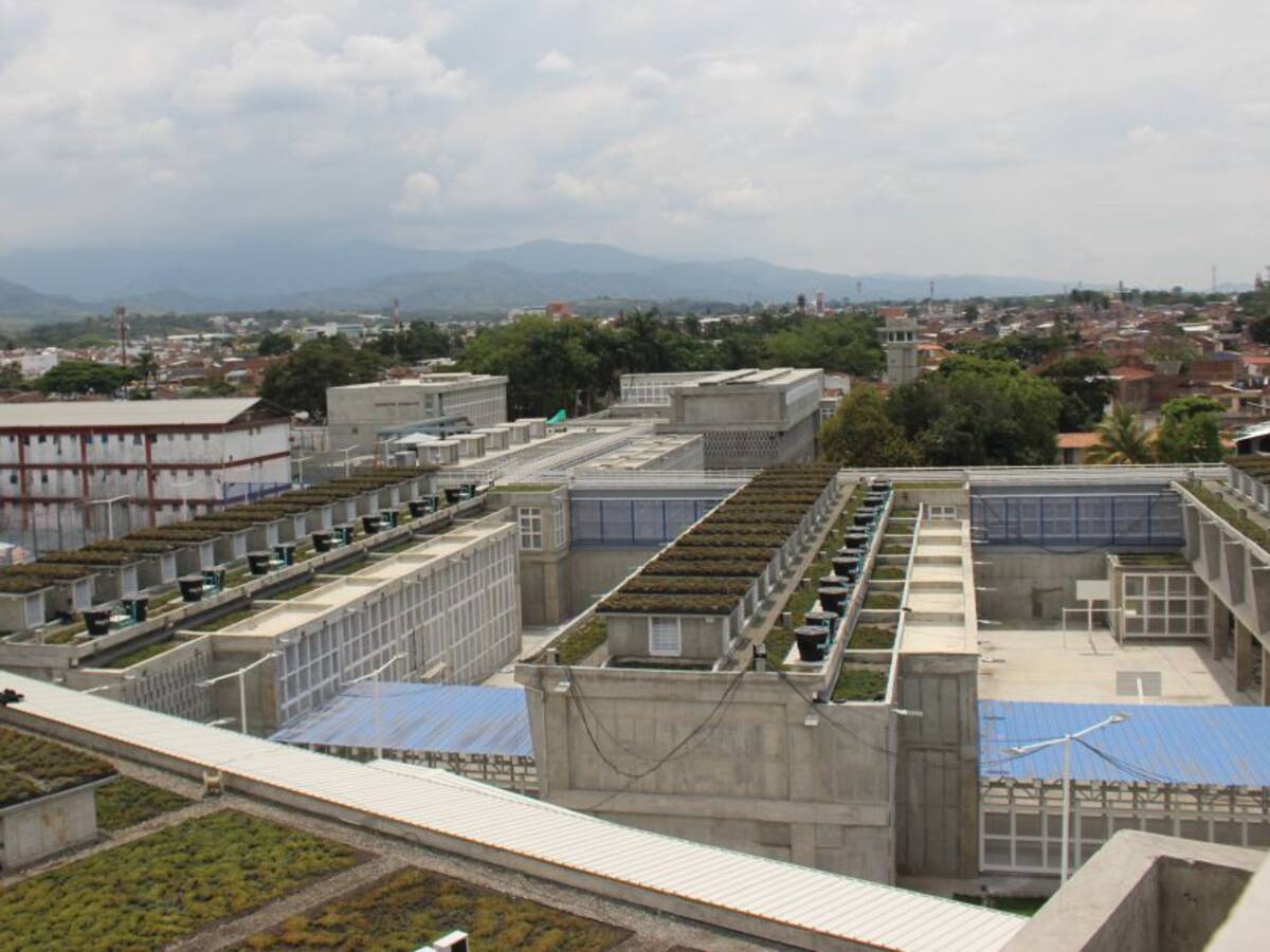 Medicina Legal identificó a 25 de las 52 víctimas en cárcel de Tuluá