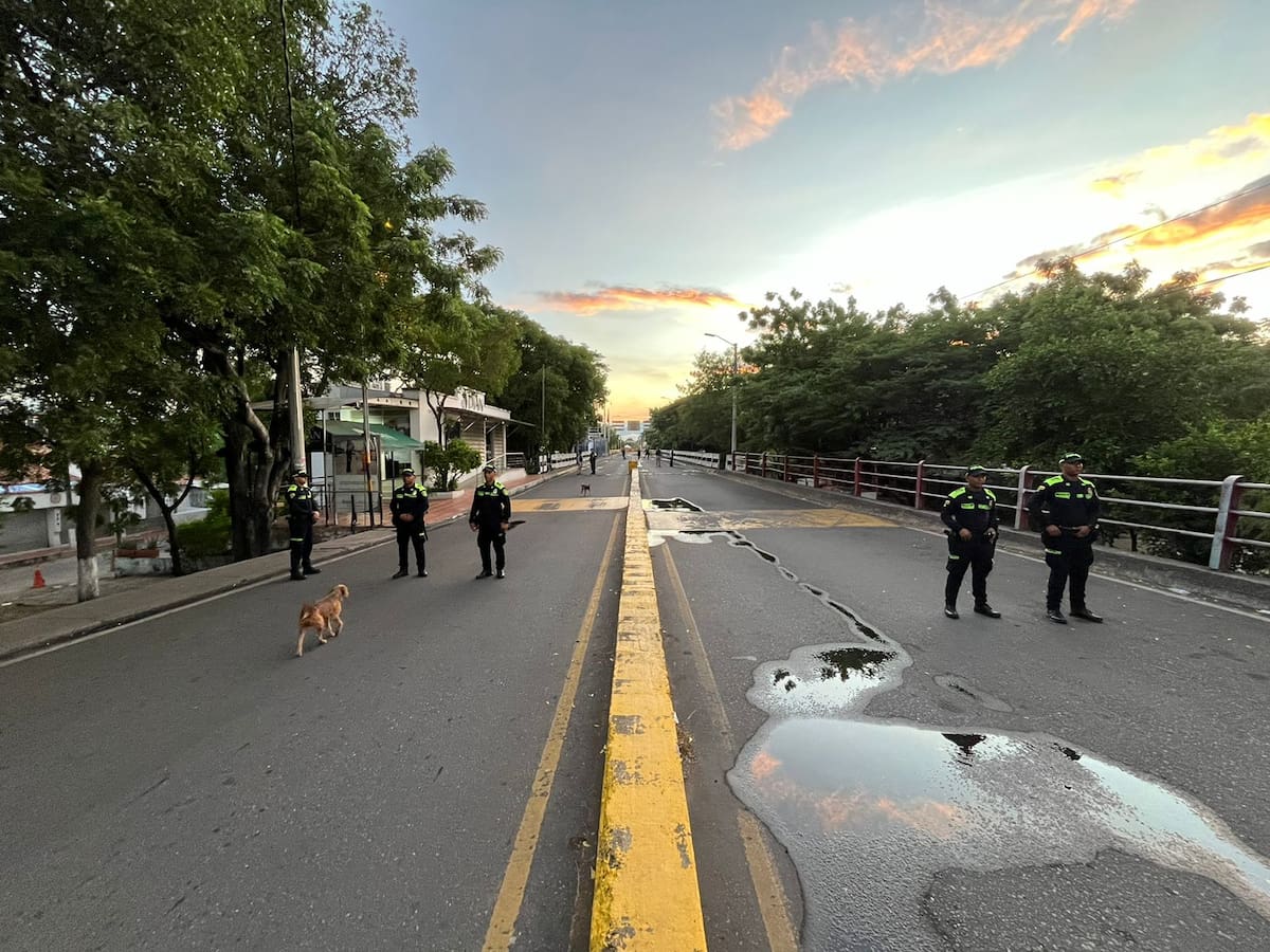 Cerca de 300 policías están desplegados en los cuatro puentes fronterizos