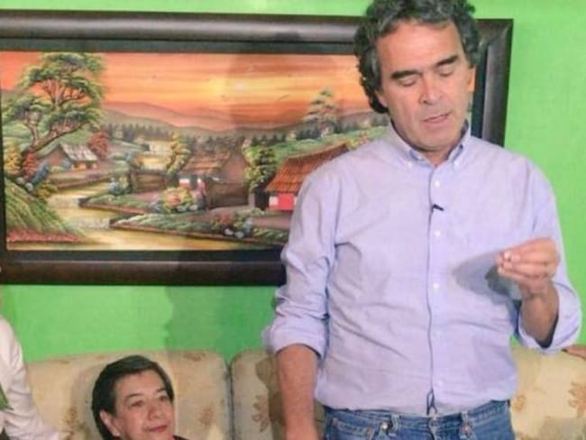 Se oficializa a Claudia López como fórmula vicepresidencial de Fajardo