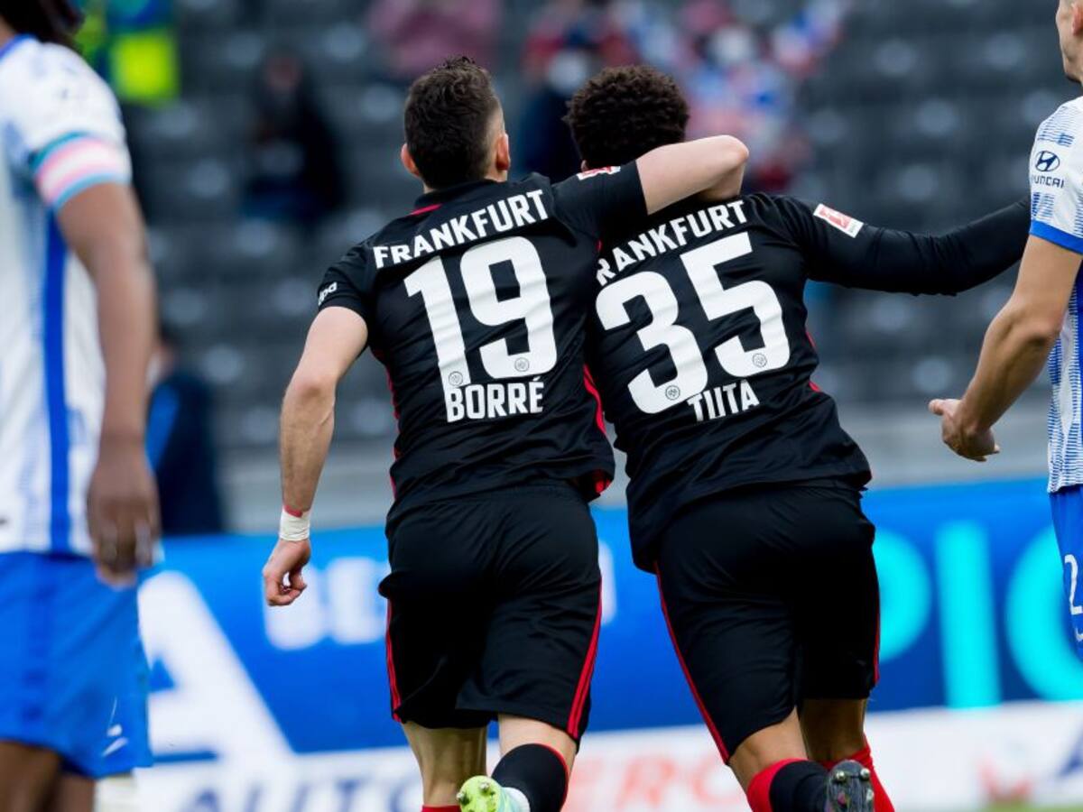 Video: Rafael Santos Borré volvió al gol con Frankfurt después de dos meses