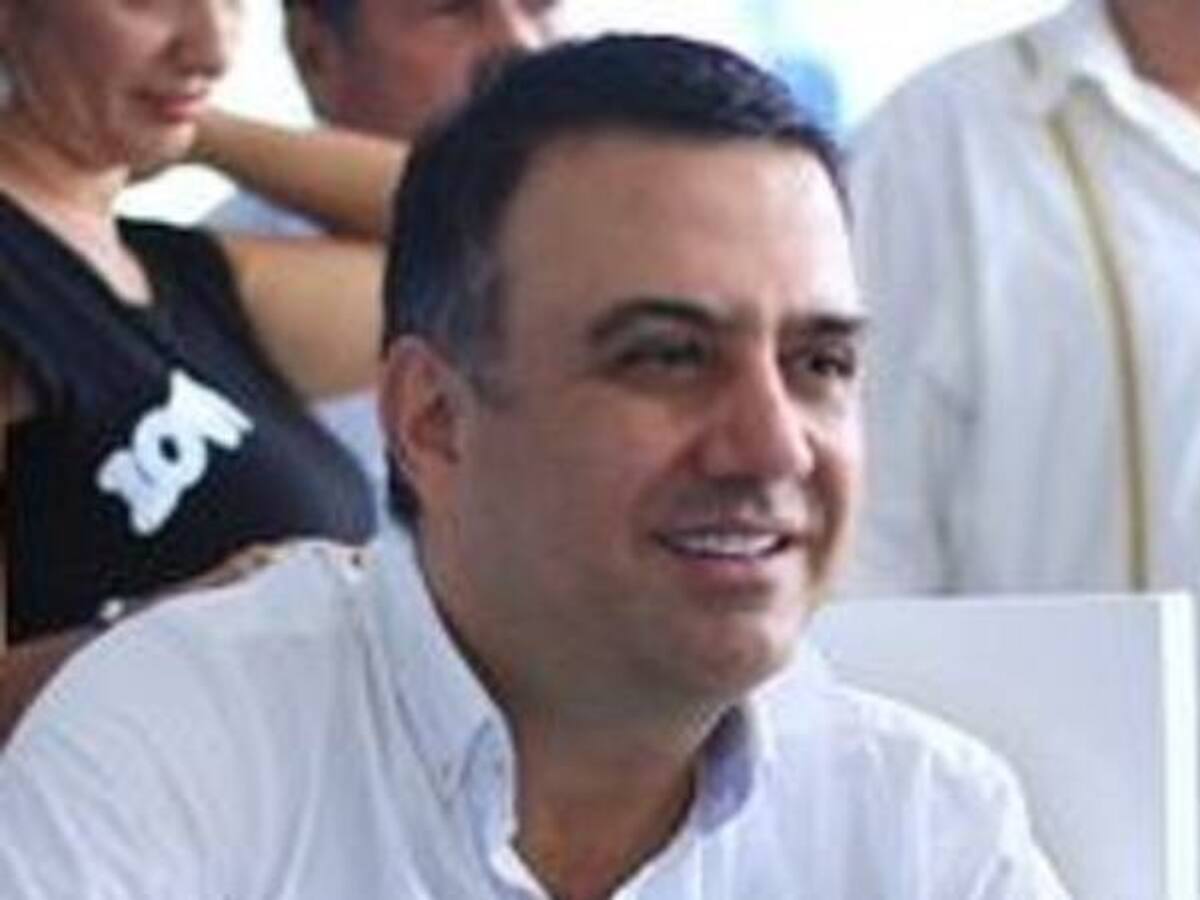 Actual gobernador de Córdoba también está involucrado en el cartel de la hemofilia