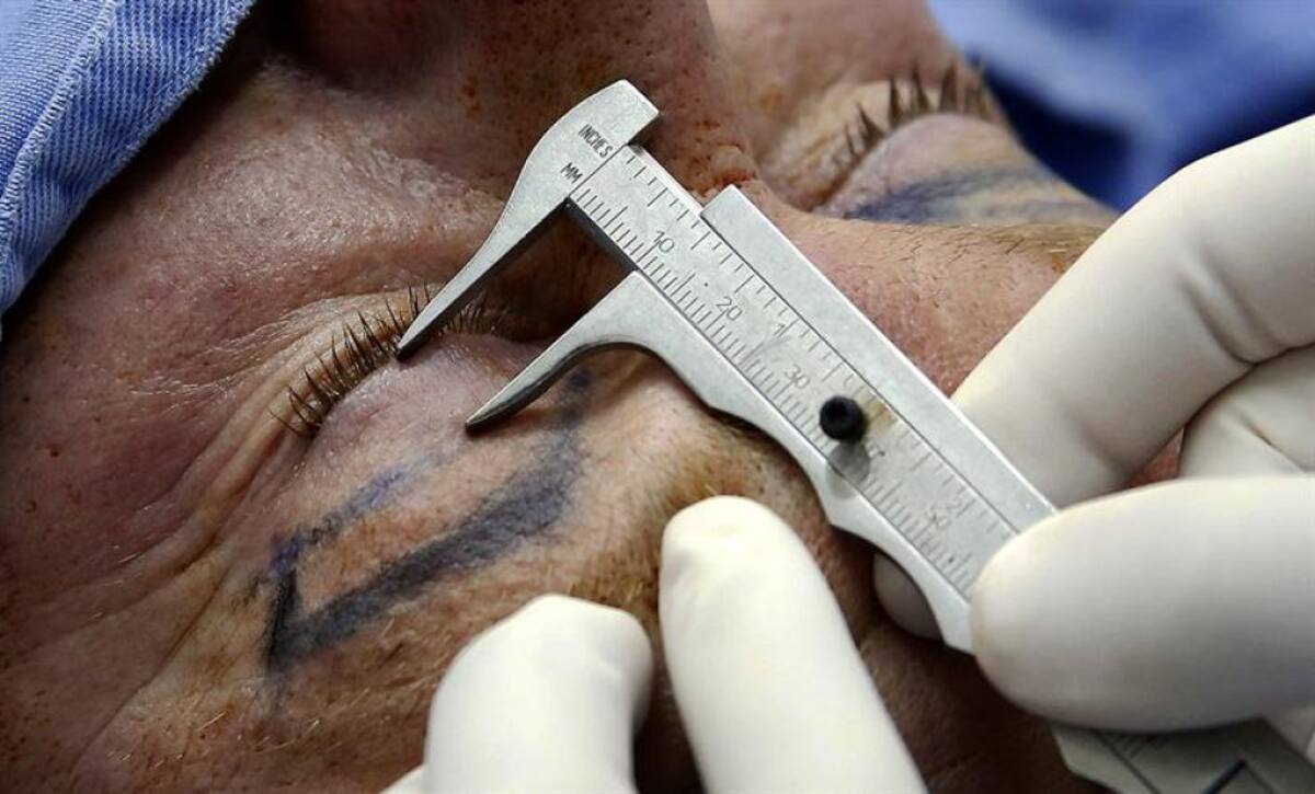 Lina Tejeiro quien tuvo un gran cambio físico gracias a las cirugías plásticas, dice que se arrepiente de la liposucción que se realizó.