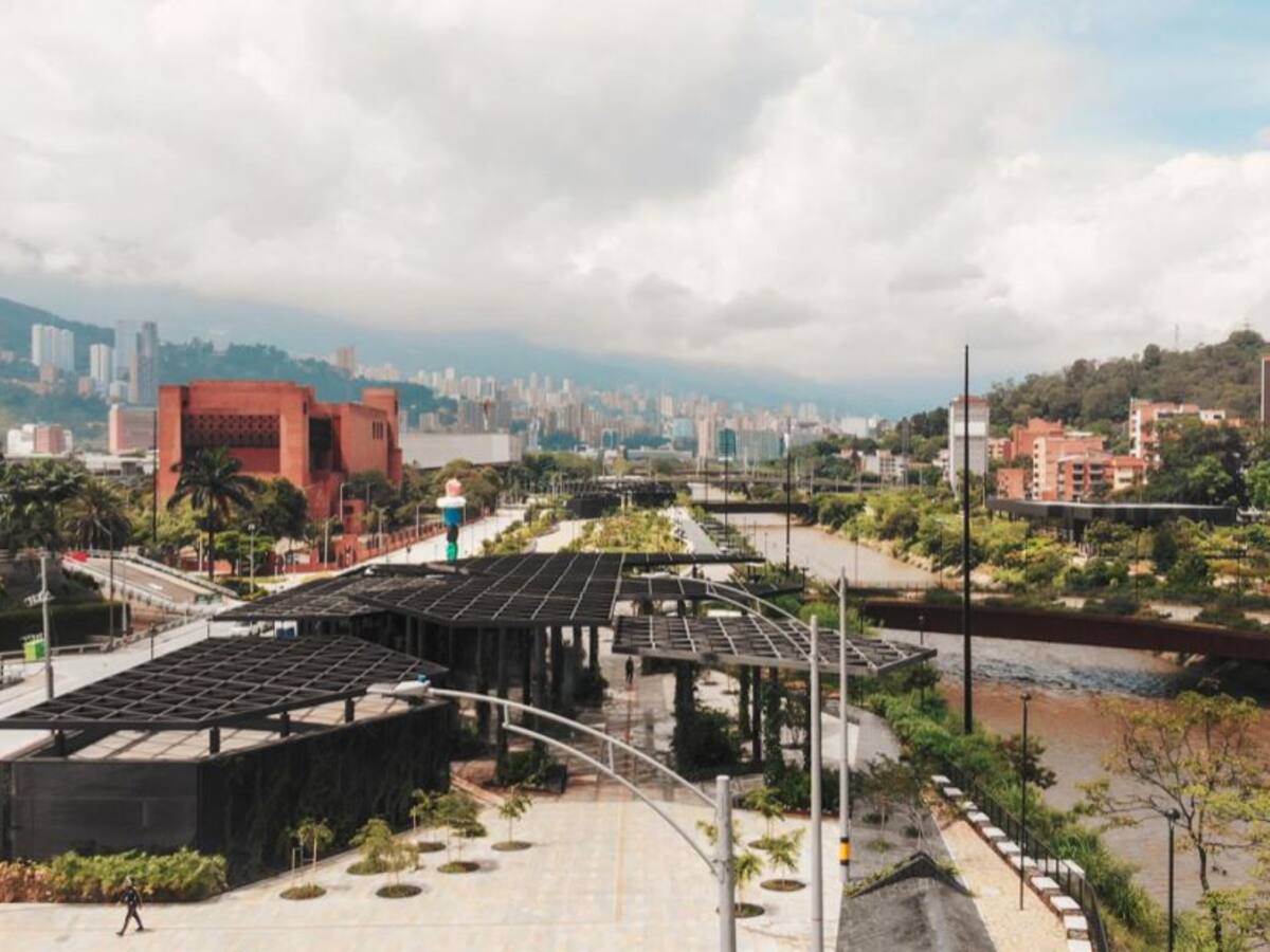 Entregan otros espacios de Parques del Río etapa 1B