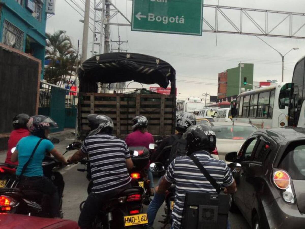 Restricción de parrillero en centro de Armenia será por 4 meses más