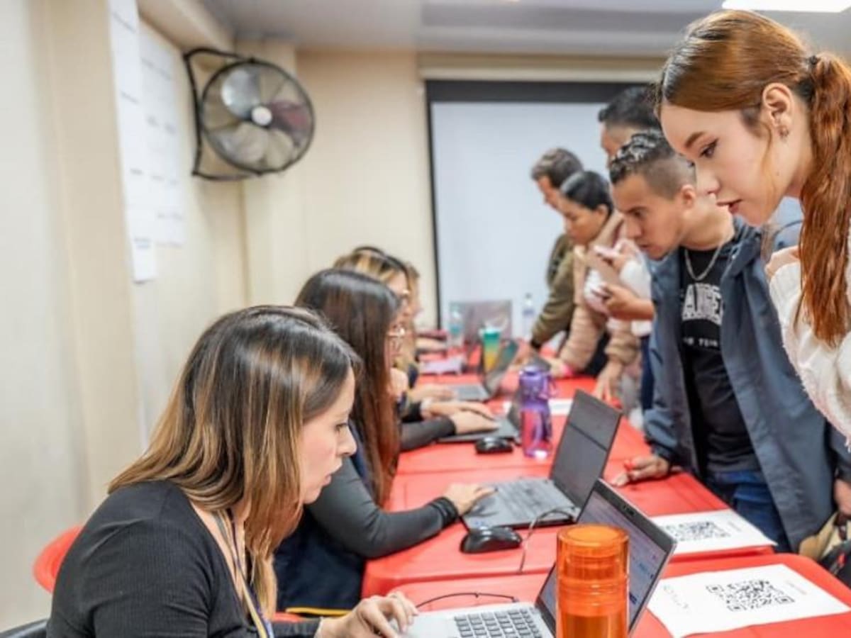 Bogotá tiene más de 1.000 vacantes de empleo: Conozca cómo postularse y la fecha de cierre