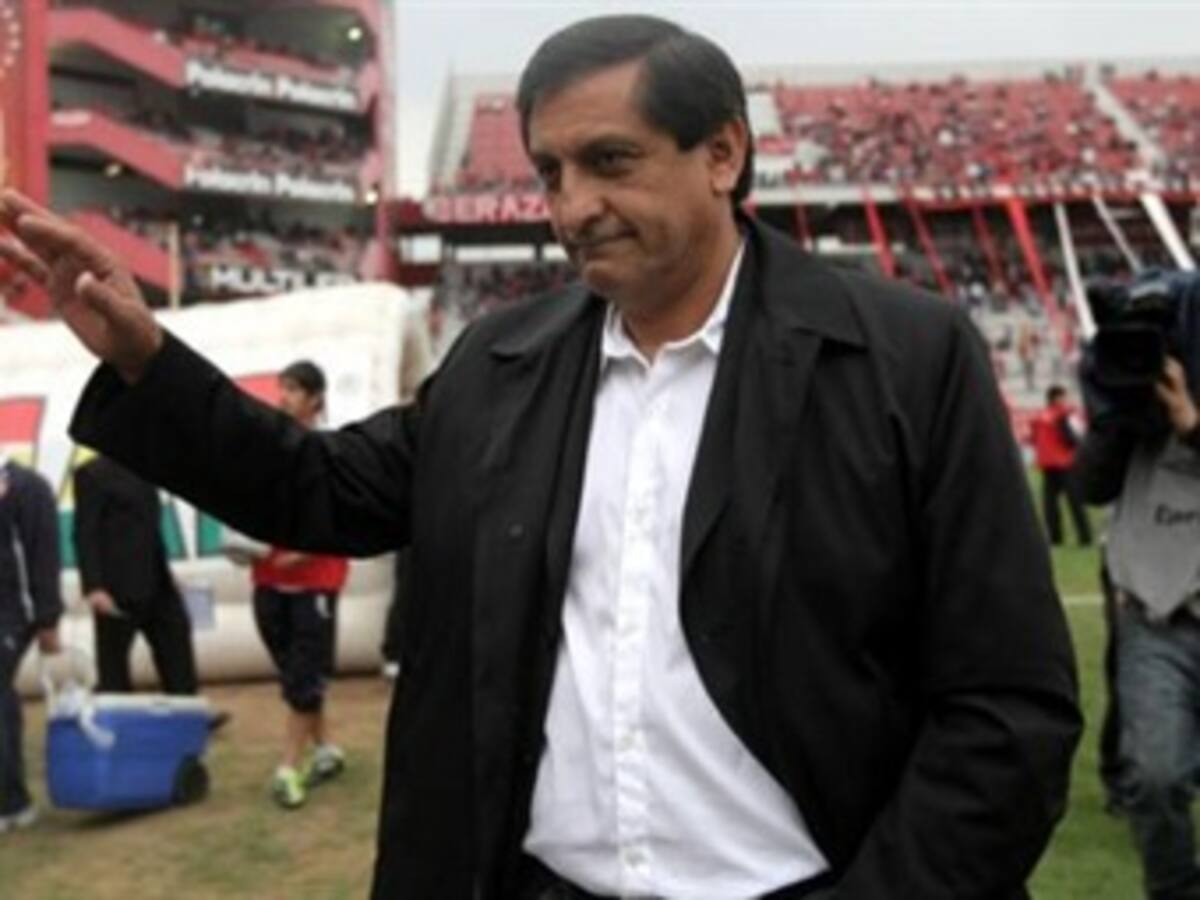 Independiente pierde con Argentinos Juniors y se queda sin técnico