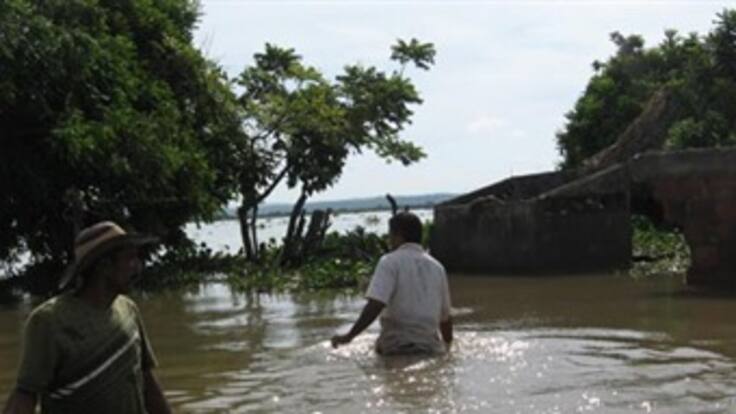 Gobernadores de la Costa tendrán recursos para reconstrucción de vivienda y vías