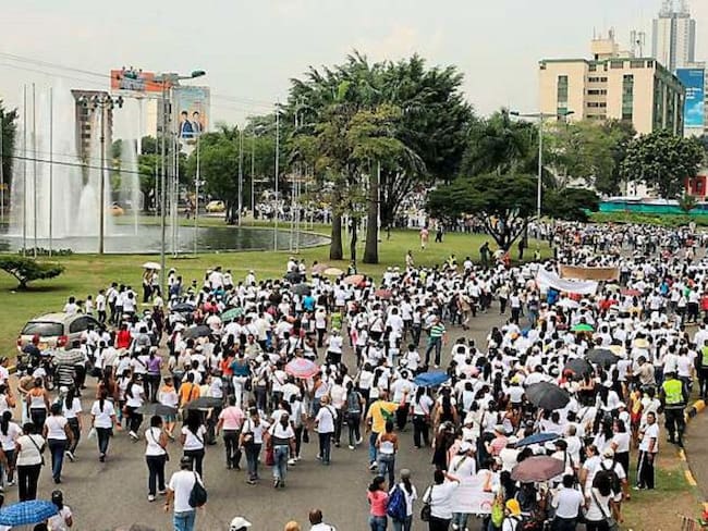 Estudiantes de las universidades públicas inician caminata hacía Bogotá