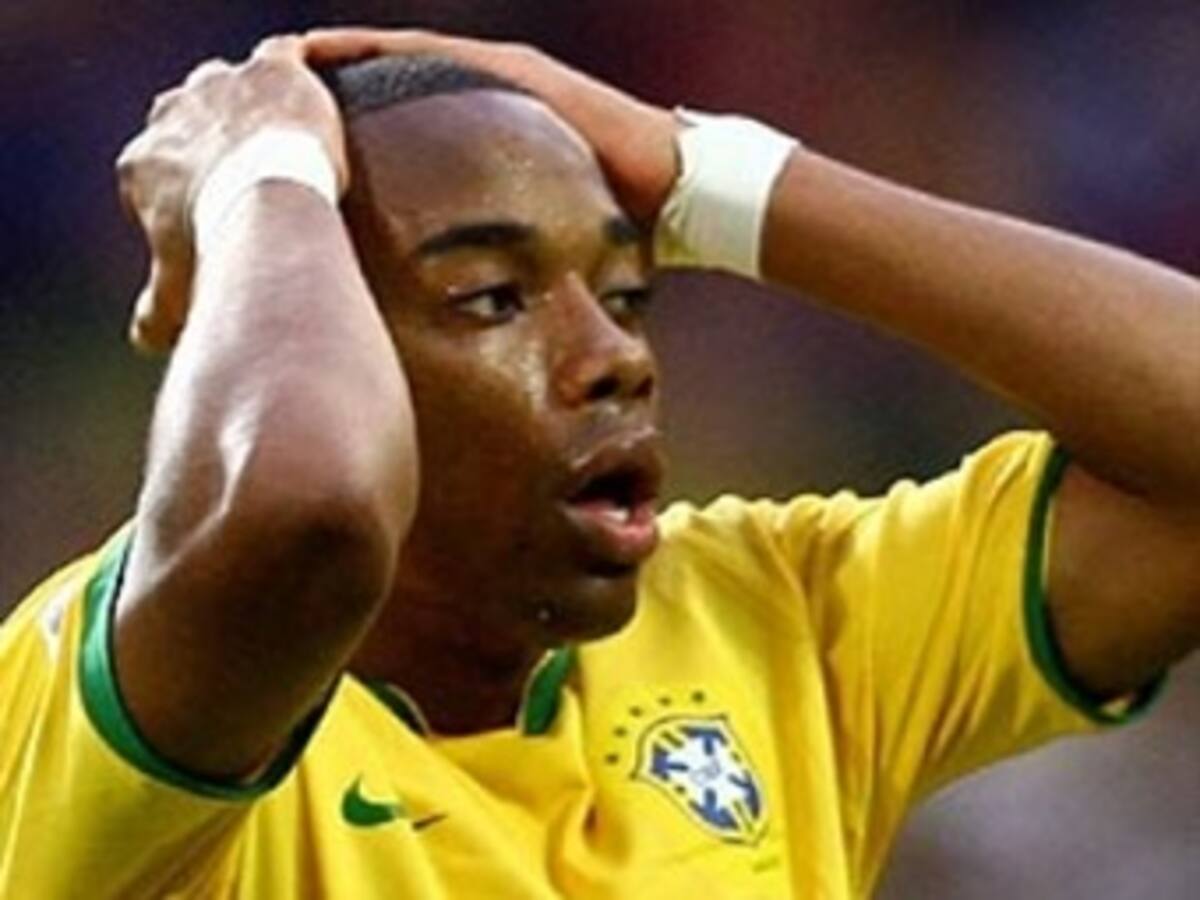 Robinho sería cedido al Valencia de España