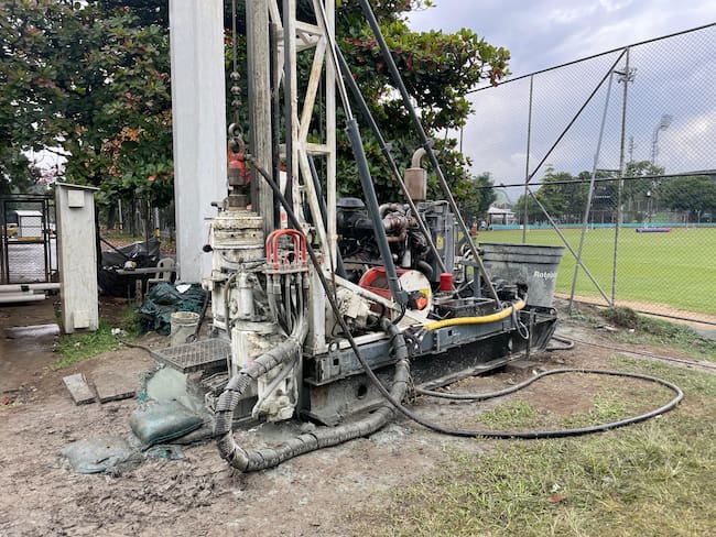 Instalación de piezómetros. Foto: Área Metropolitana del Valle de Aburrá.