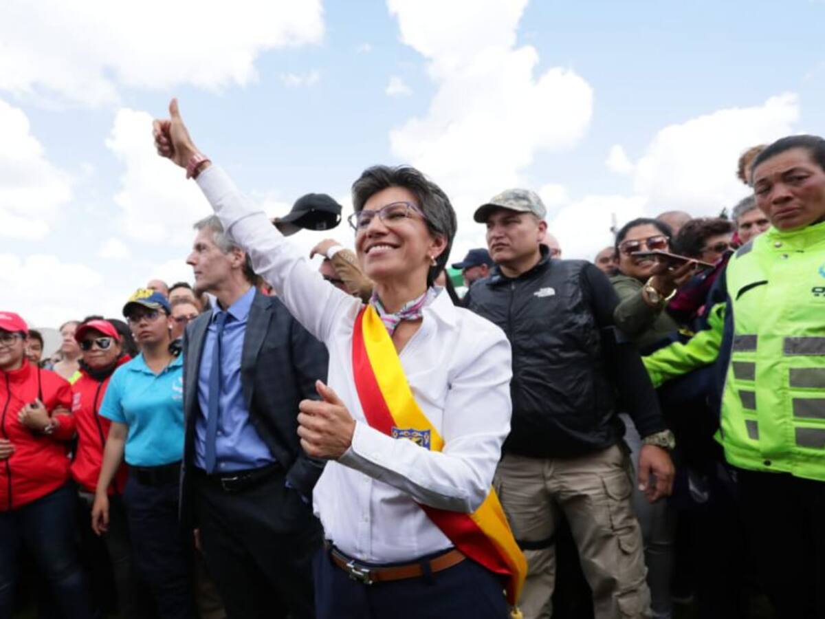 La alcaldesa Claudia López cumple 50 años