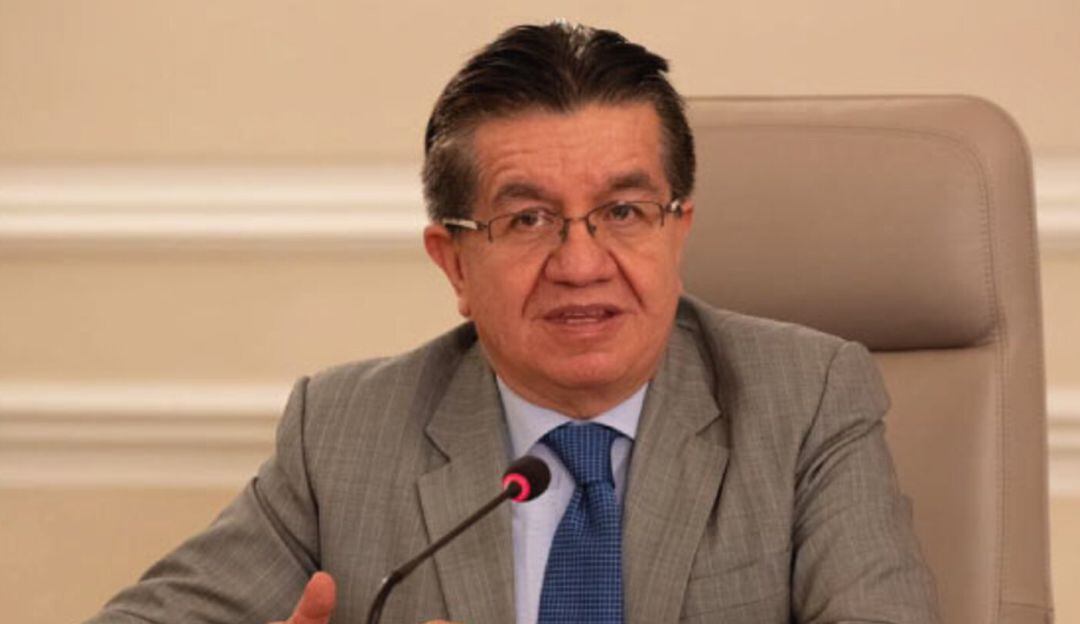 Ministro de salud, Fernando Ruiz.