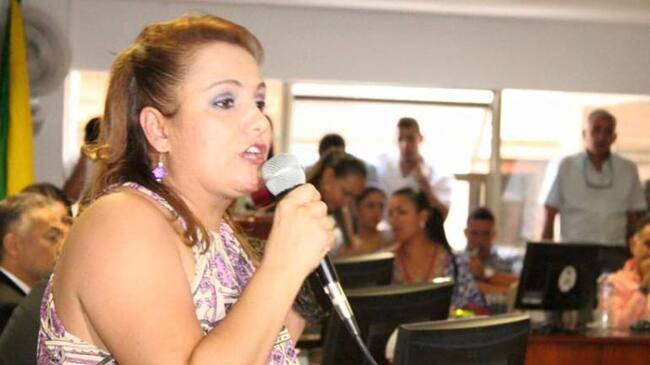 La funcionaria fue candidata a la gobernación del Quindío, con la que se quedó el padre Carlos Eduardo Osorio.