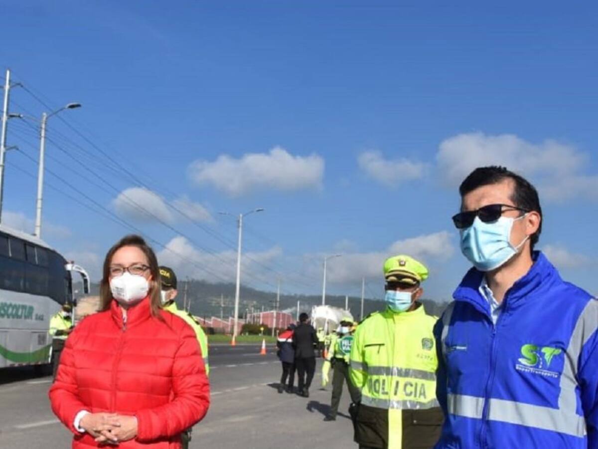 Más de 4 millones de vehículos se movilizarán en este puente festivo