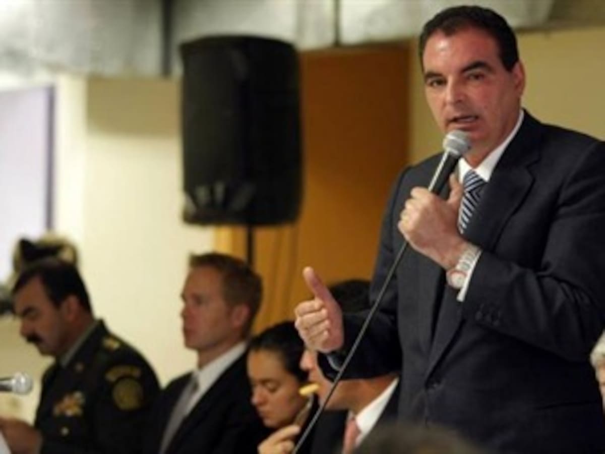 Vamos a mejorar más la Reforma a la Salud: Mininterior