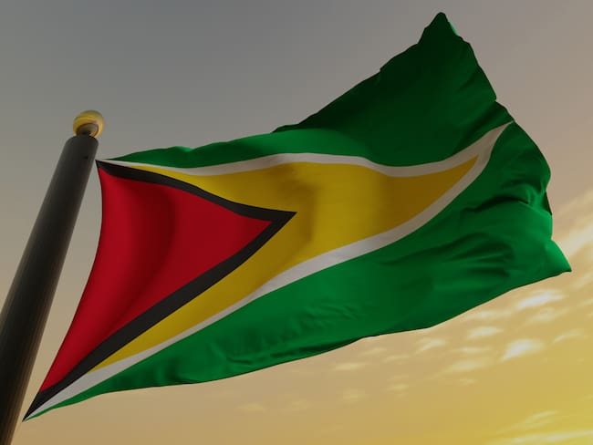 Bandera de Guyana. Imagen de referencia vía Getty Images.