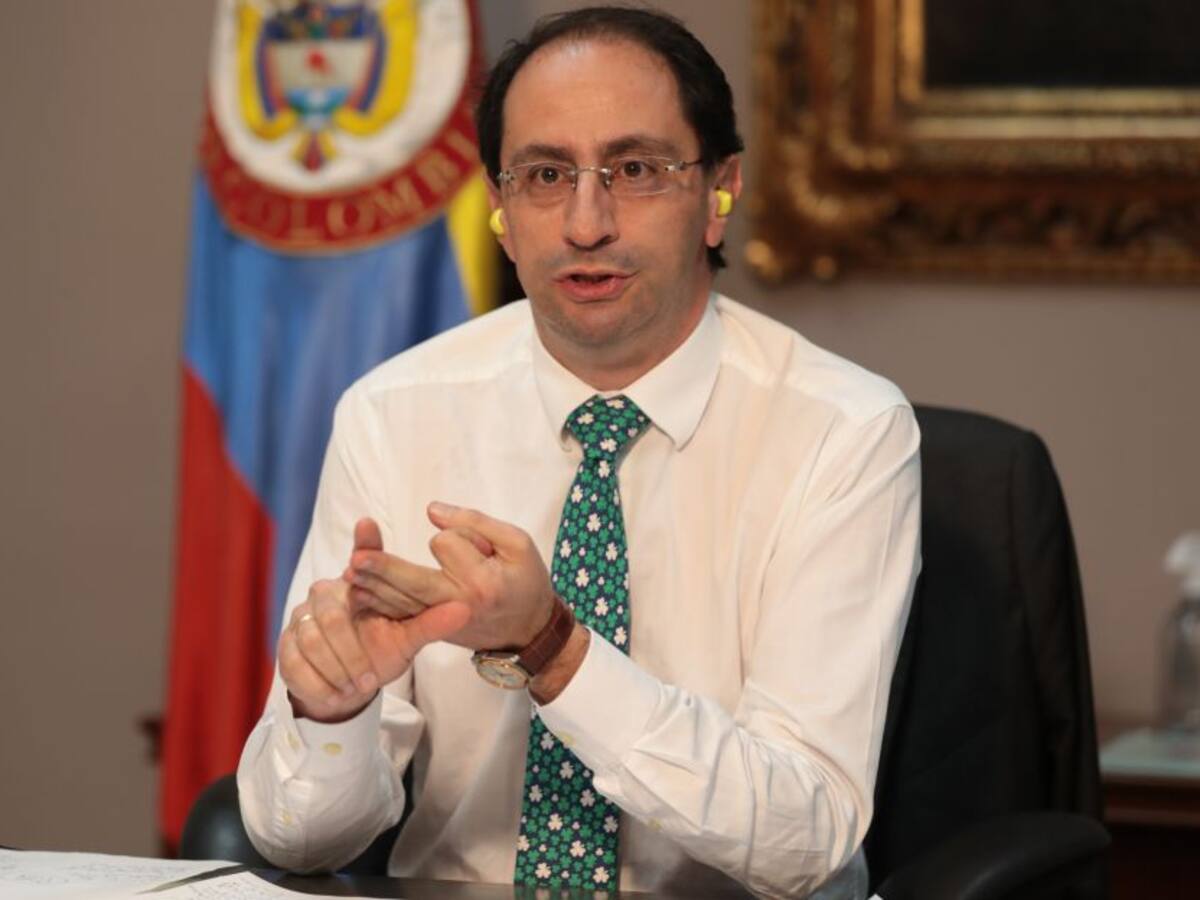 Ministro de Hacienda espera un crecimiento económico superior al 6% en 2021