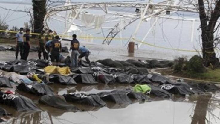 Daños de tifón se observan a lo largo de 150 kilómetros: Cruz Roja