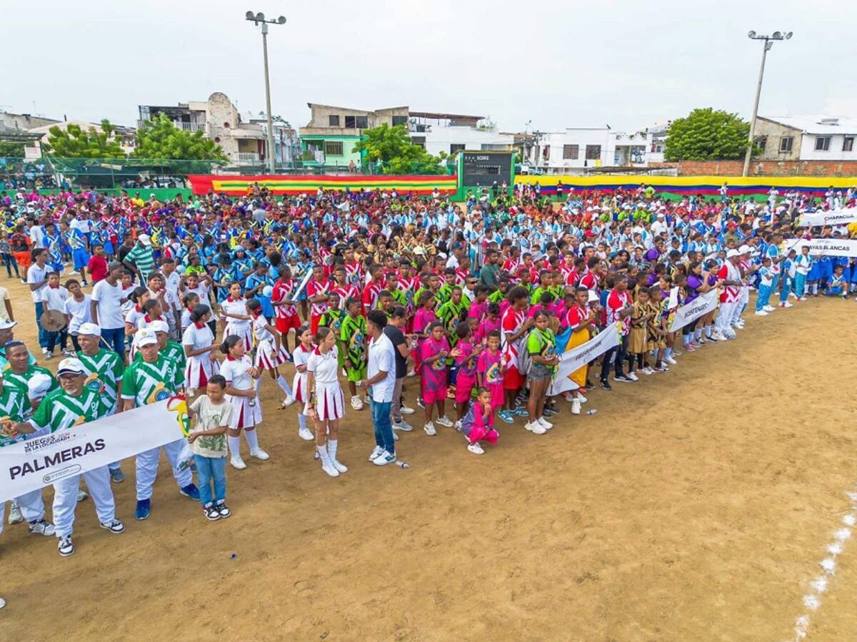 Más de 3.000 deportistas participaron en inauguración de los Juegos de la Localidad 2