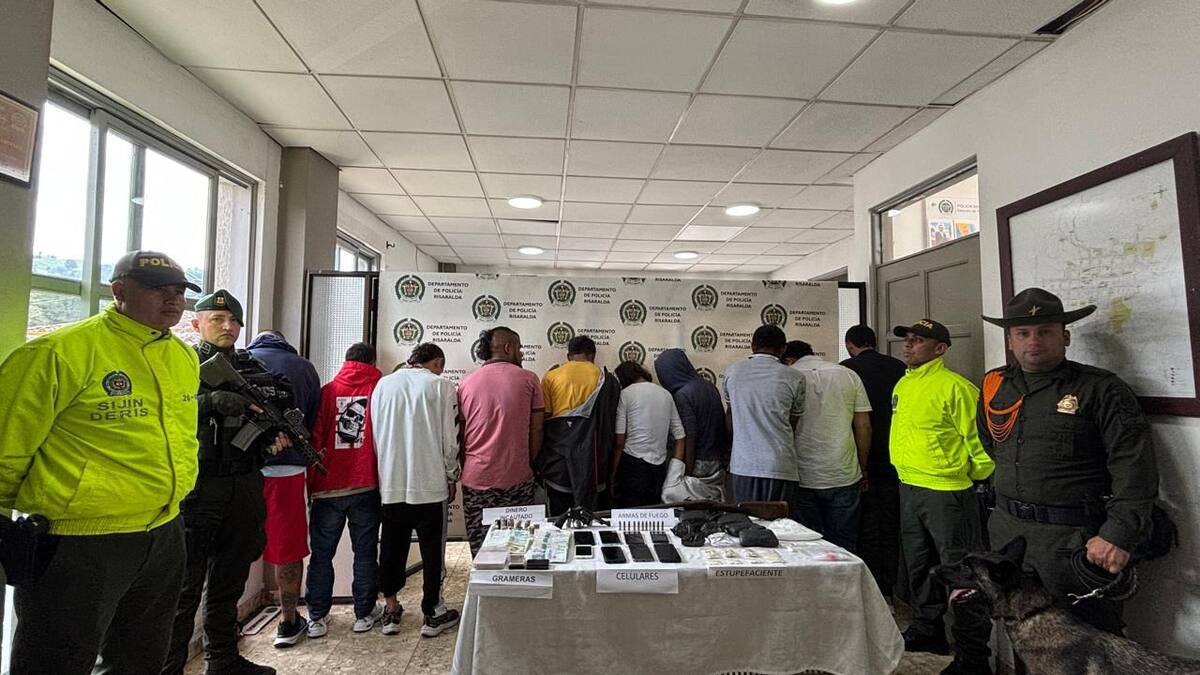 Policía captura a nueve presuntos expendedores de droga en Marsella