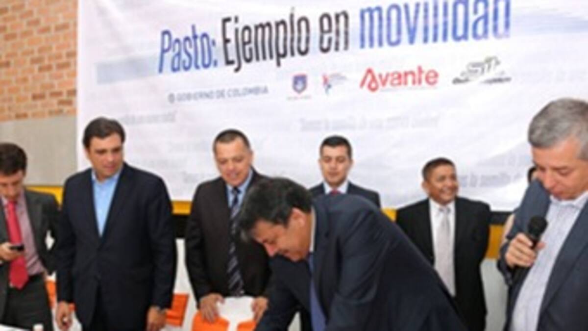 Cien nuevos buses ingresaran al parque automotor en Pasto