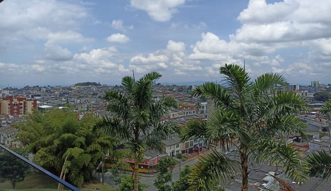 Centro occidente de Armenia desde el centro comercial Unicentro