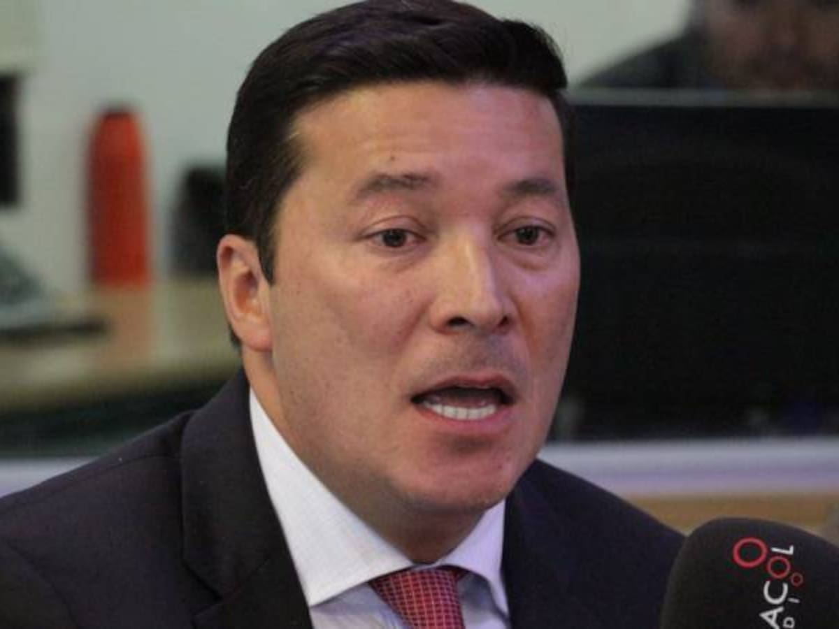 En el Congreso todos dicen que la reforma política ayudará a Petro: representante Penagos