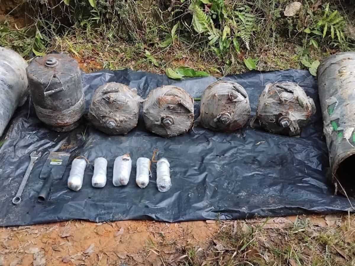 Ejército destruyó depósito ilegal del ELN con material explosivo en el sur de Bolívar