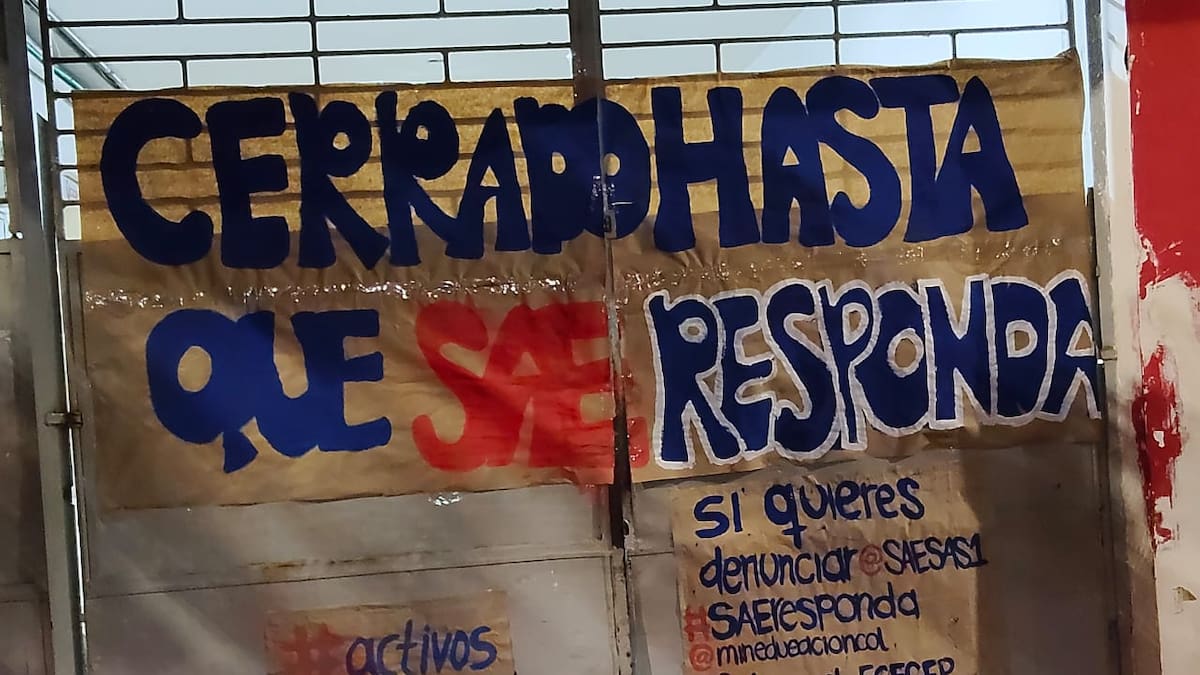 Más de mil personas se quedaron sin hacer las pruebas del ICFES en Cali
