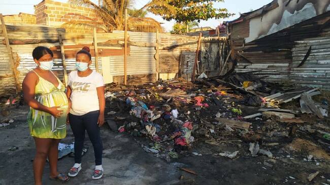 La menor será trasladada a Barranquilla por las quemaduras de tercer grado que sufrió durante la conflagración.