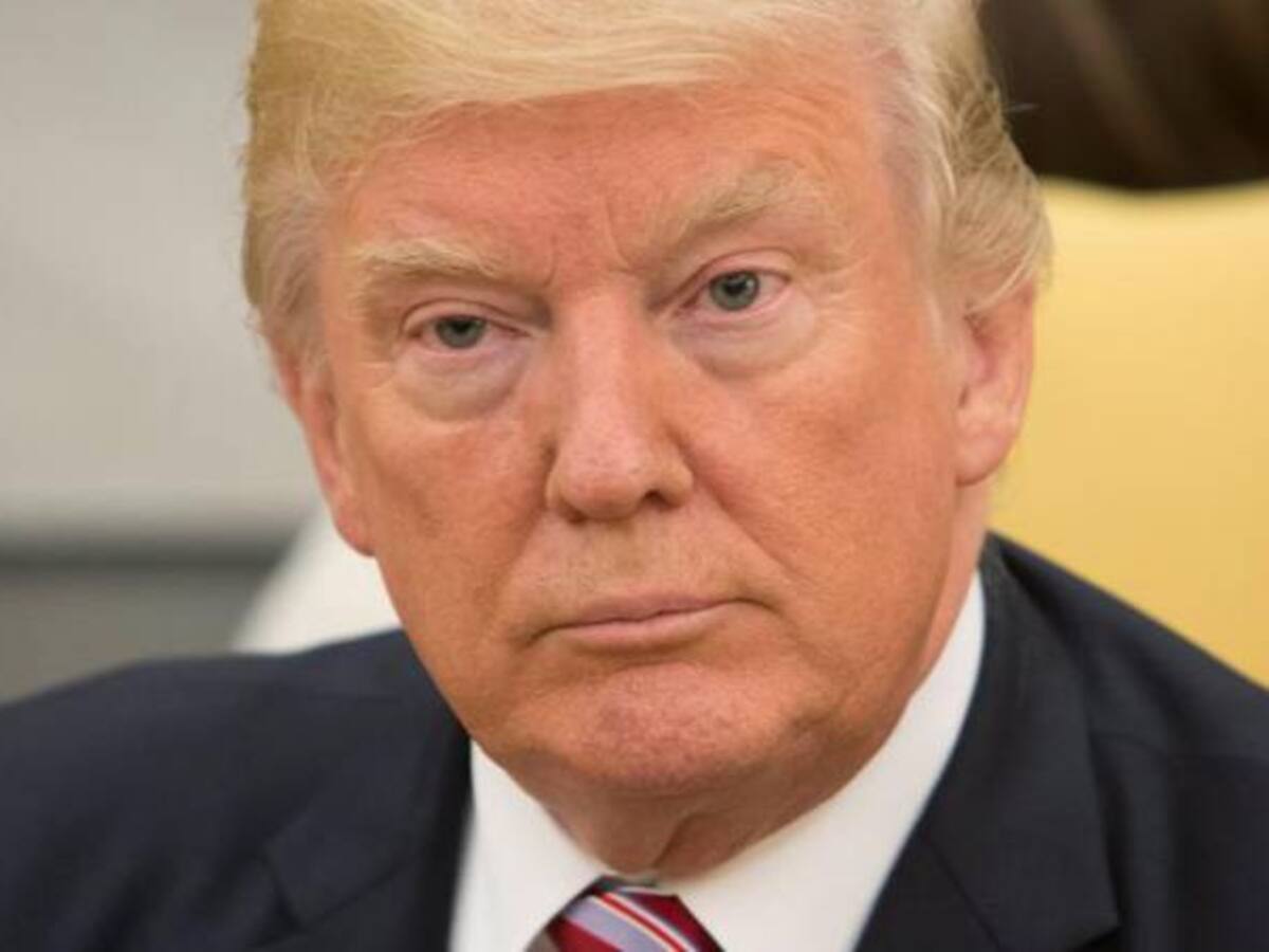 Donald Trump extendió por un año más el embargo comercial a Cuba