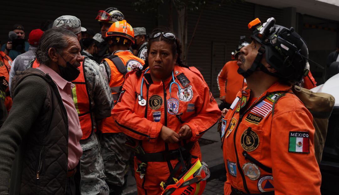 Sismo de magnitud 7,4 sacude el centro de México