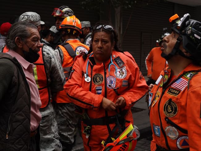 Sismo de magnitud 7,4 sacude el centro de México