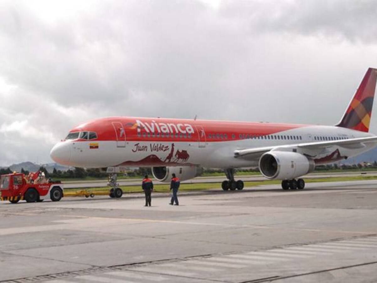 Aproximación frustrada de avión en aeropuerto de Santa Marta no puso en peligro a pasajeros: Aerocivil