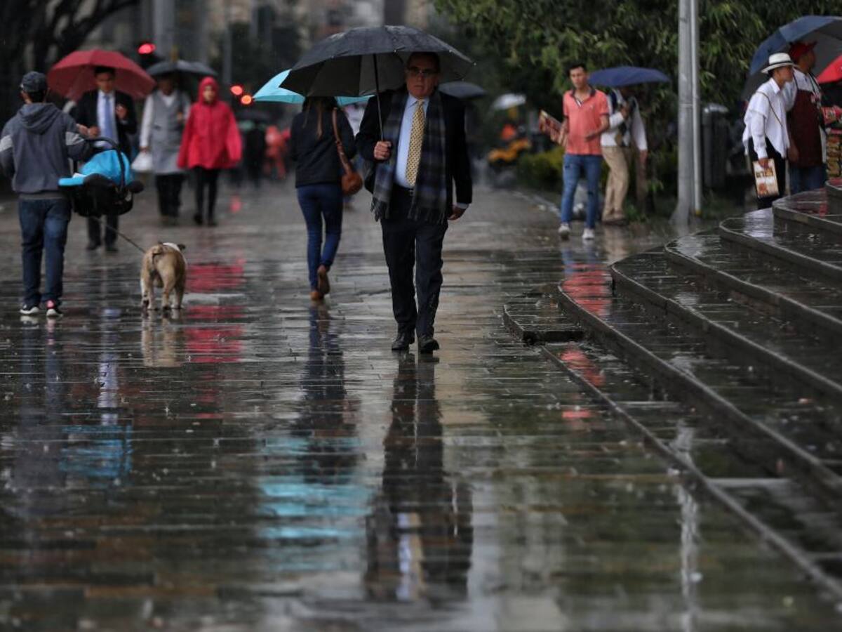 Siguen las emergencias por fuertes lluvias en Bogotá y Cundinamarca