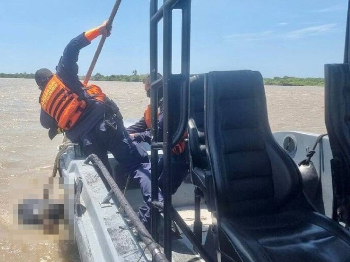 Guardacostas hallan dos cuerpos flotando en el río Magdalena
