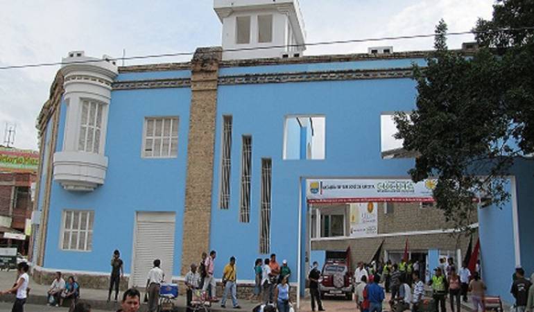 Centro Comercial Las Mercedes.