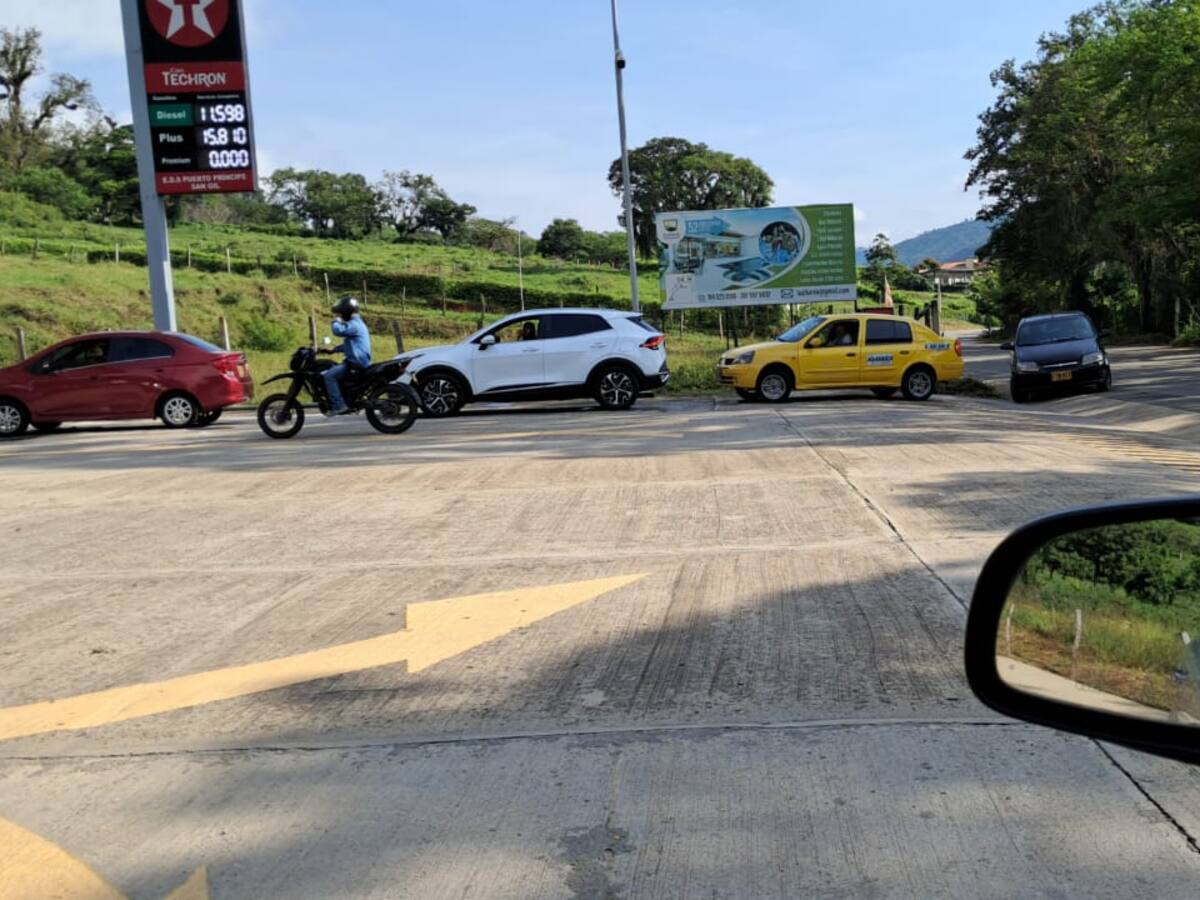 Empieza a reportarse desabastecimiento de gasolina en el sur de Santander