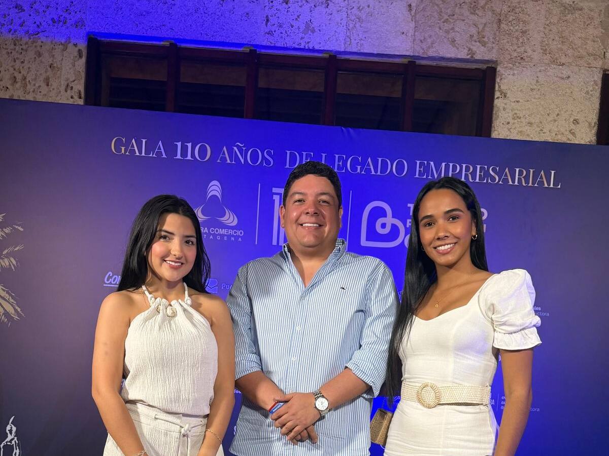 Cemento País brilla en la gala de los 110 años de la Cámara de Comercio de Cartagena