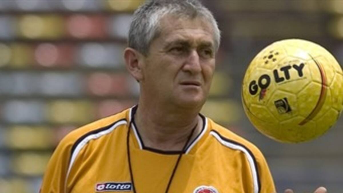Eduardo Lara, técnico de la seleccion Colombia Sub 20, convocará a Fabián Castillo