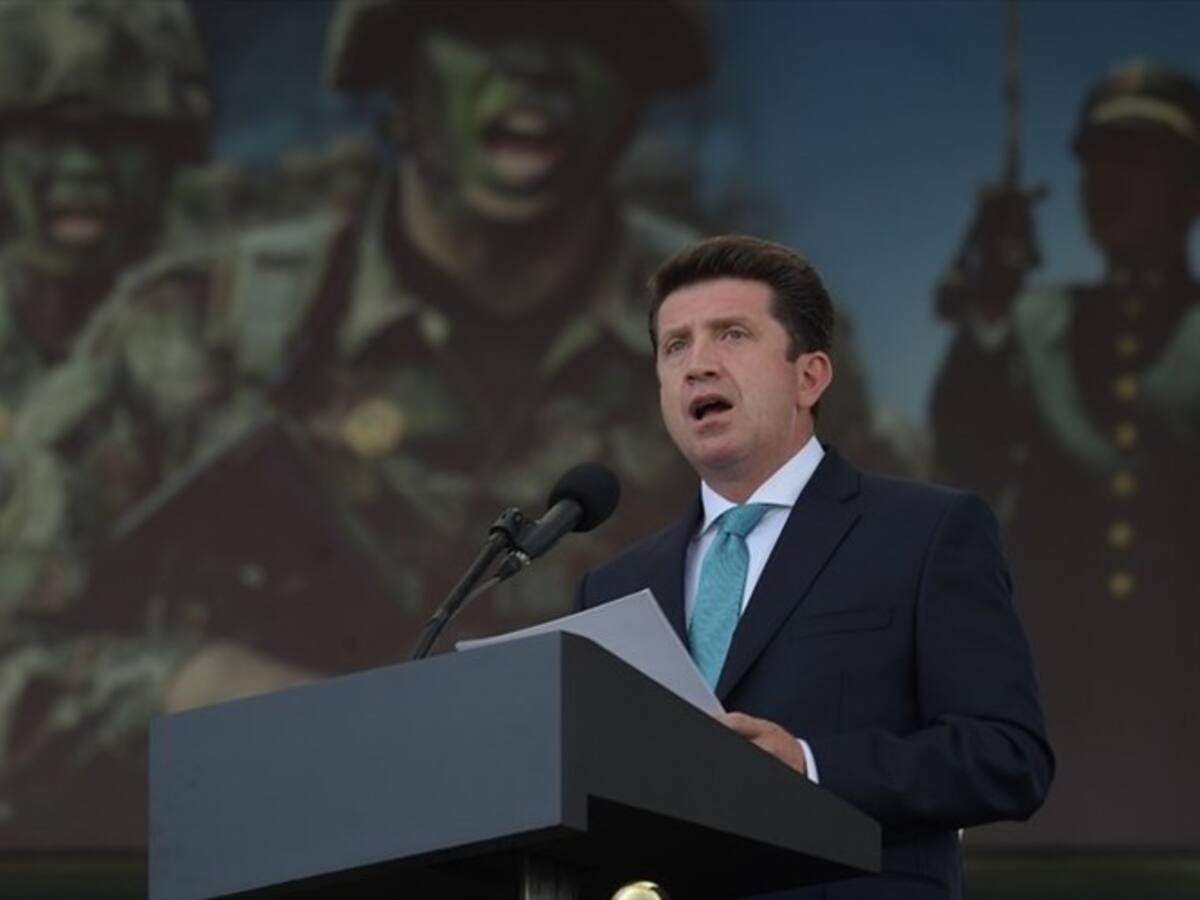 "Máquinas de guerra": Mindefensa sobre niños que habrían muerto en bombardeo