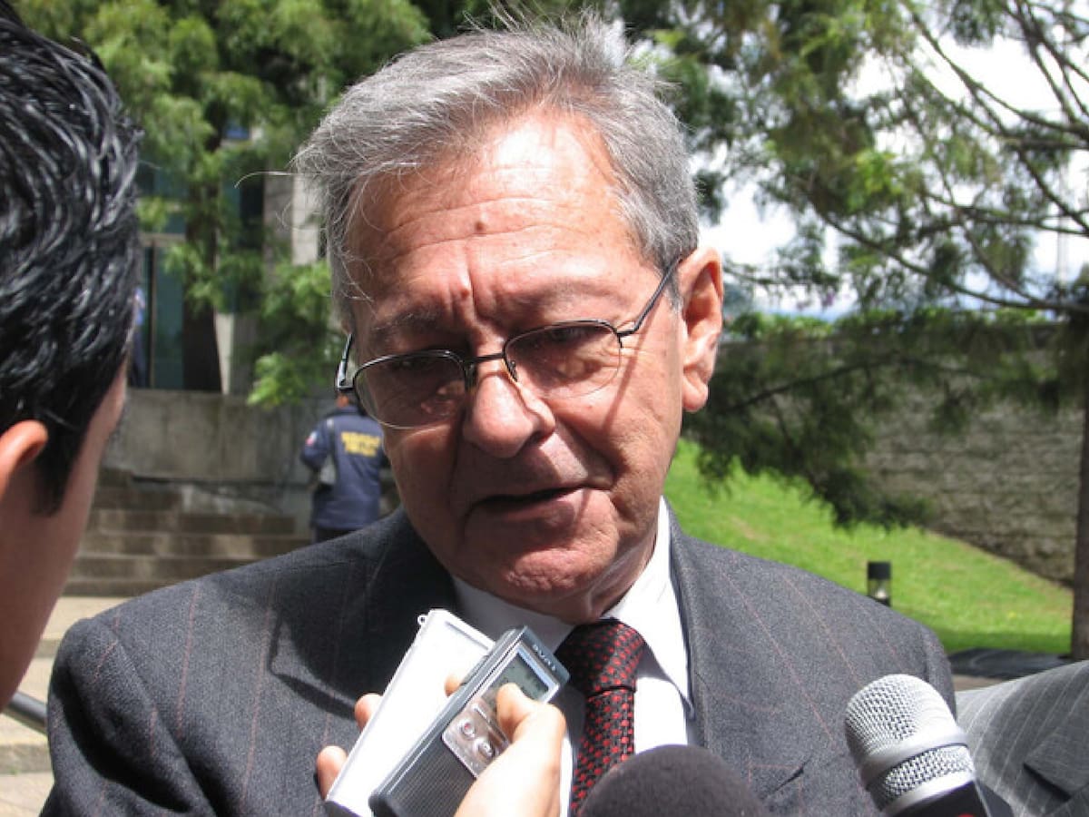 MinDefensa retiró condecoraciones otorgadas al general (r) Jesús Armando Cabrales