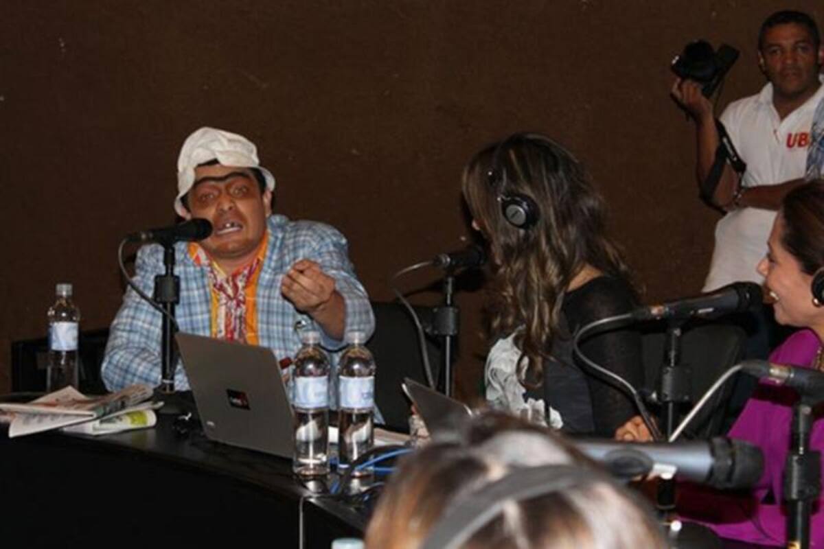Darío Arizmendi y su equipo desde la ciudad más innovadora del mundo, mostrando lo mejor de Antioquia y sus gentes. Foto: Caracol Radio.