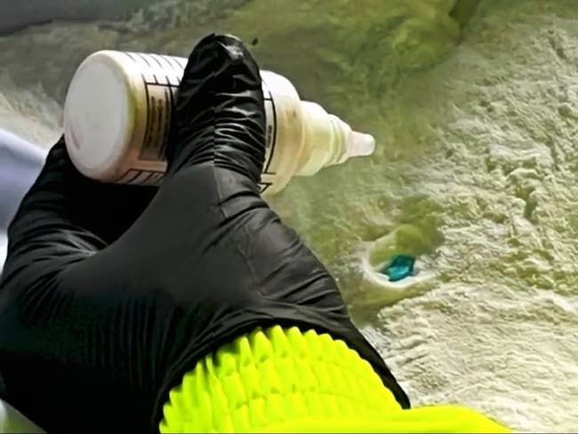 Incautación de 3.091 galones de ácido sulfúrico en el puerto de Cartagena